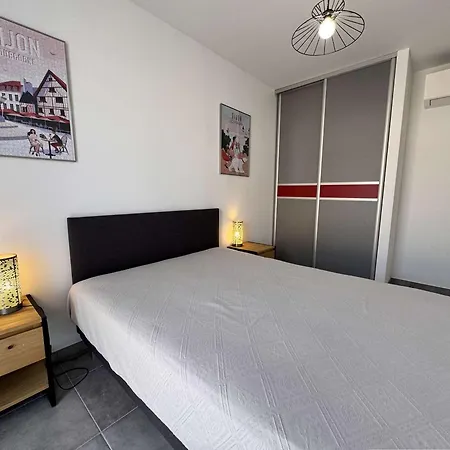 Appartement 3 Pieces Climatise Avec Parking - - Fr-1-845-3 Saint-Cyr-sur-Mer