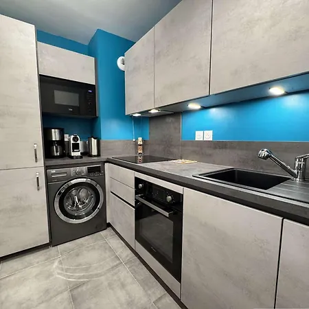 3 Pieces Climatise Avec Parking - - Fr-1-845-3