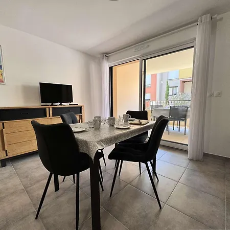 3 Pieces Climatise Avec Parking - - Fr-1-845-3 Saint-Cyr-sur-Mer